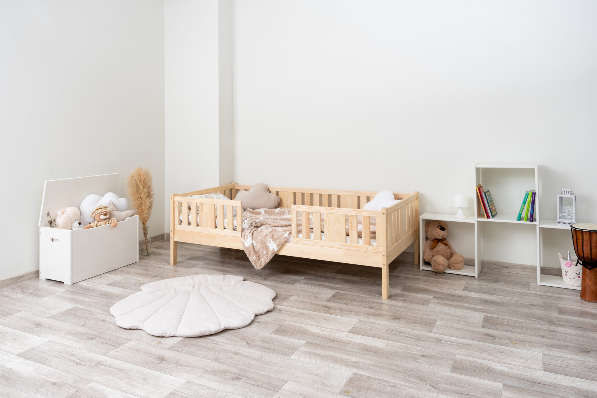 NIKO 20 NIELAK (2) Kinderbett NIKO