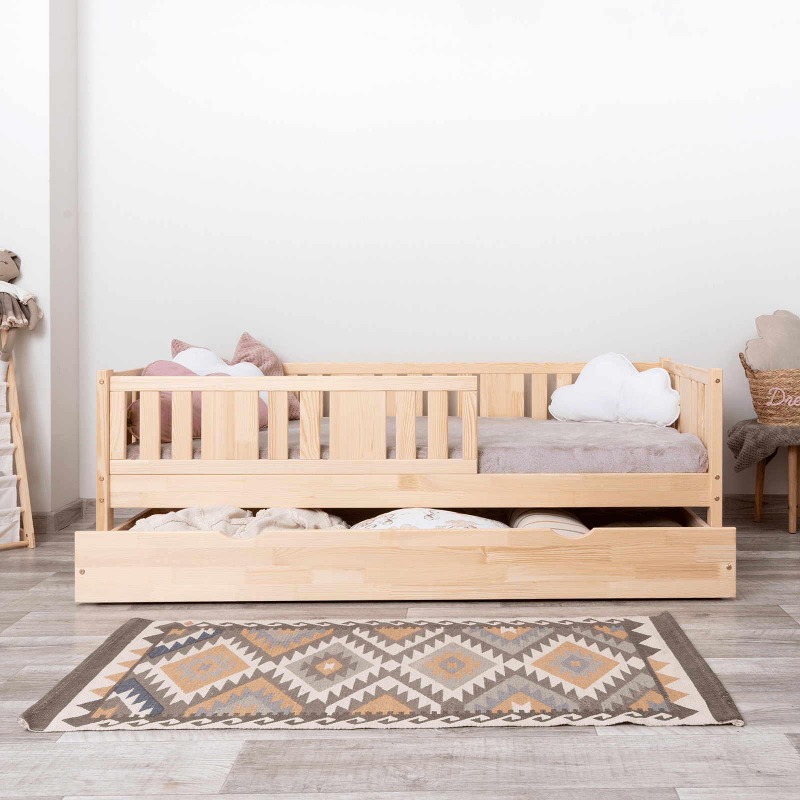 Kinderbett NIKO mit Schublade