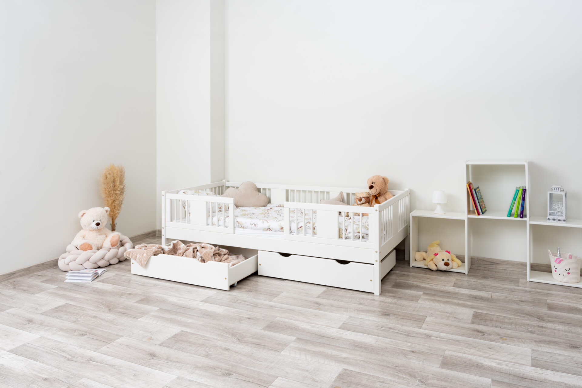 Kinderbett LUNA mit Schublade