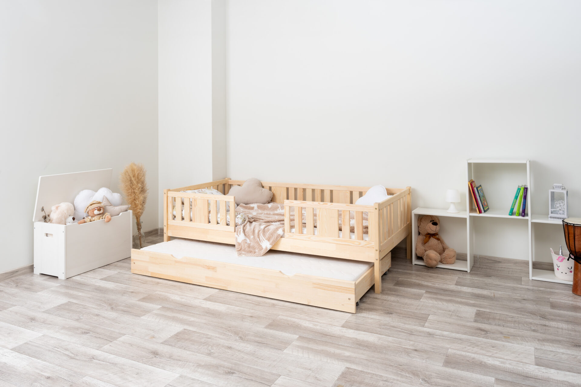 Kinderbett NIKO mit Schublade