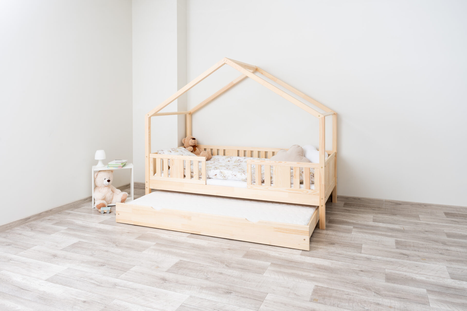 Kinderbett LUNETTA mit Schublade