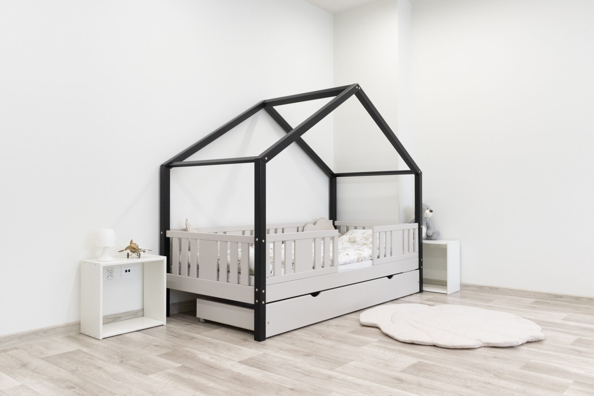 Kinderbett LUNETTA mit Schublade