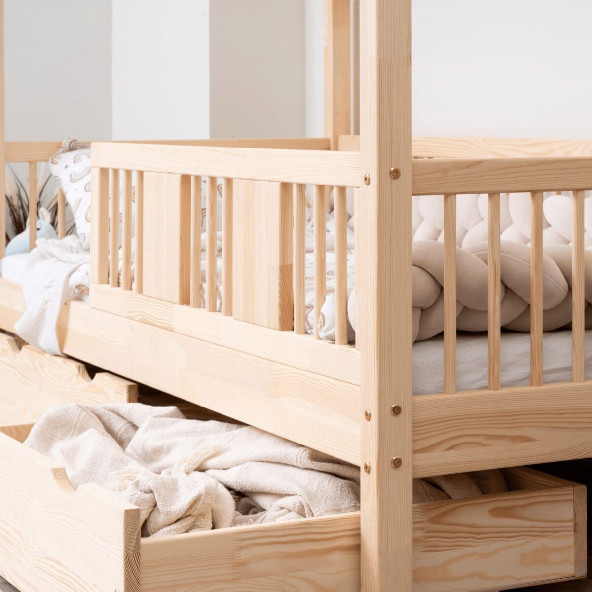 Kinderbett LUMINA mit Schublade