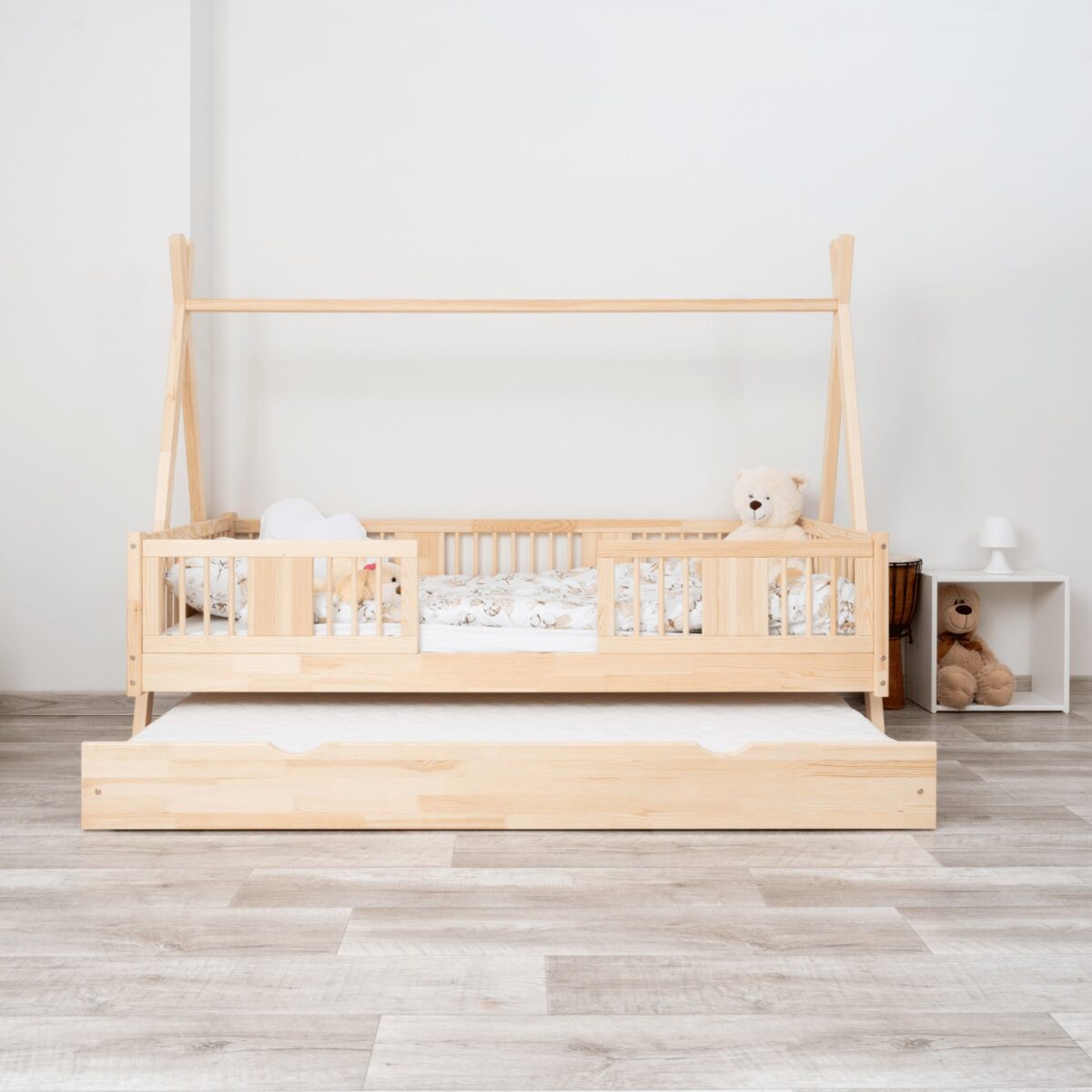 tl18 Kinderbett TIPI LUNA