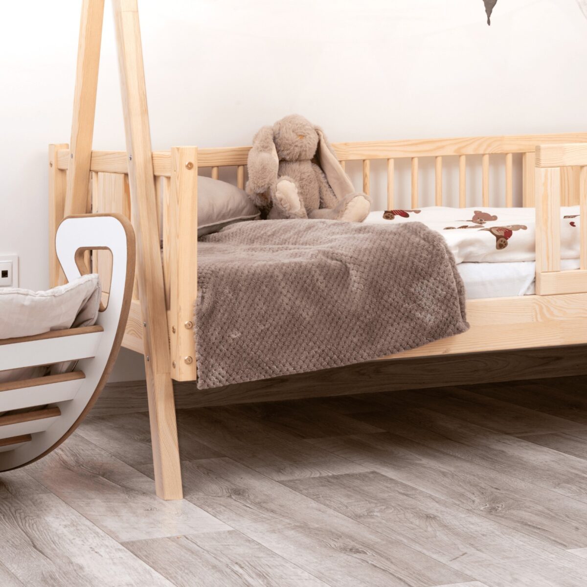 tl3 Kinderbett TIPI LUNA