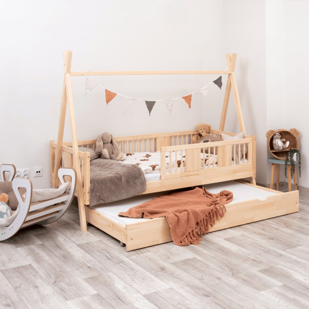 tl5 Kinderbett TIPI LUNA