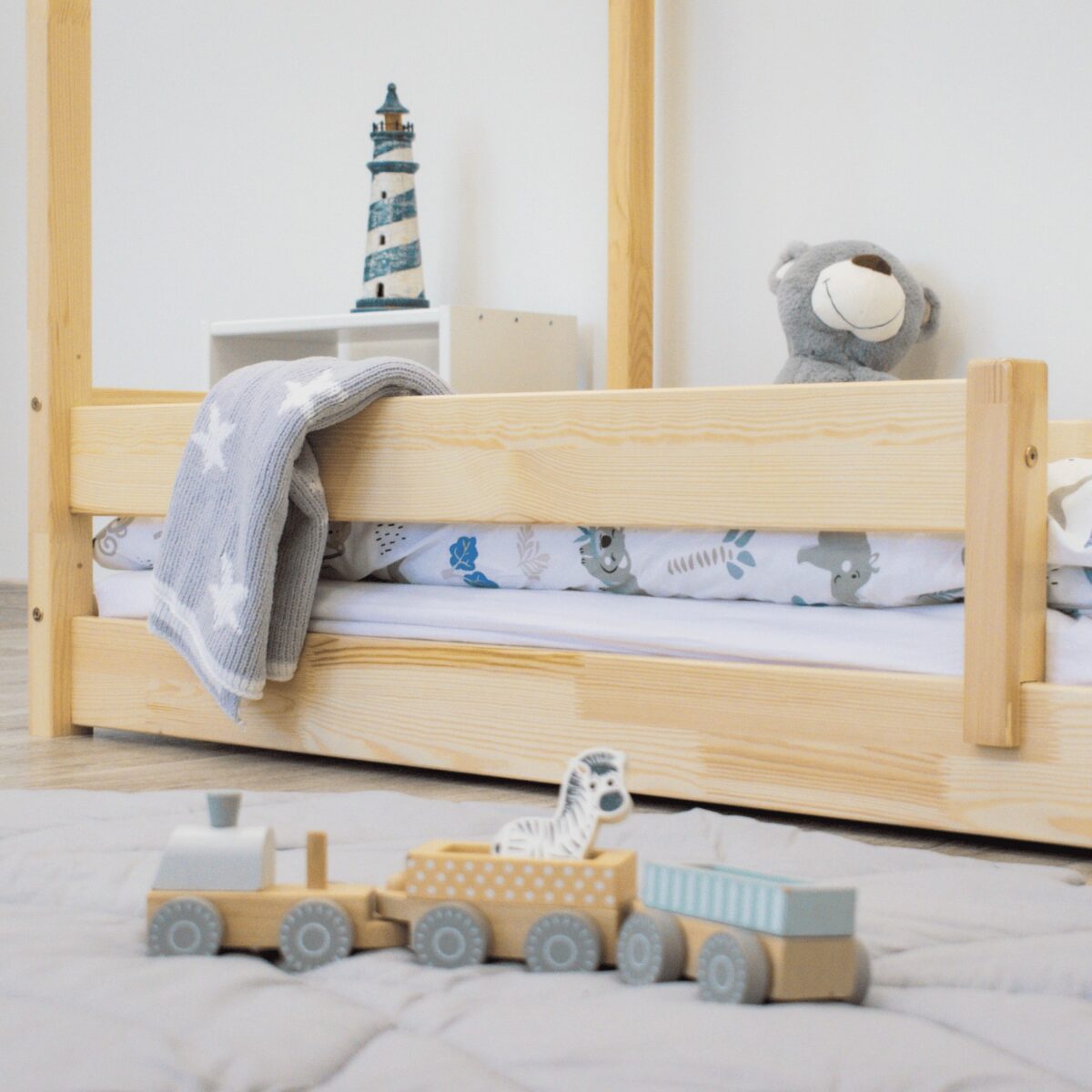 v4 Kinderbett VESNA mini