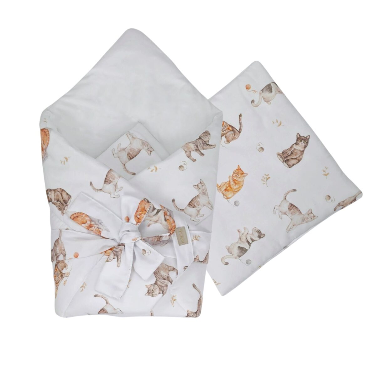 2-in-1 Einschlagdecke 75 × 75 cm mit Kissen 35 × 35 cm – Kätzchen