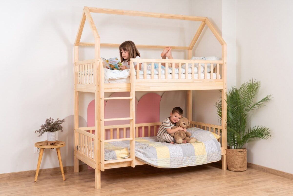 Etagenbett für Kinder KOSMO Long aus Kiefernholz im Kinderzimmer