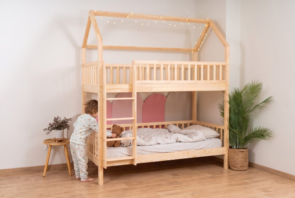 Etagenbett für Kinder KOSMO Long aus Kiefernholz im Kinderzimmer