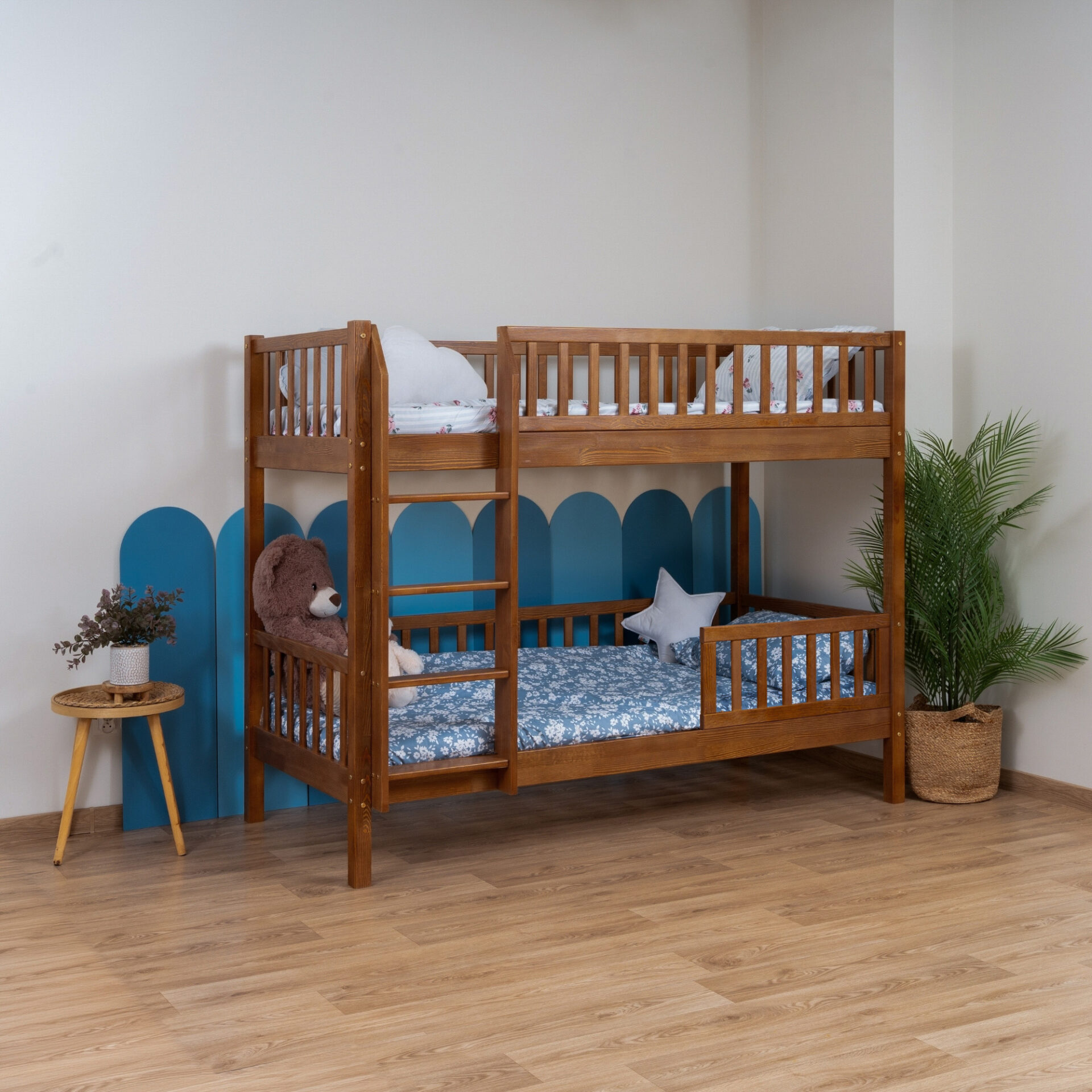 Etagenbett für Kinder KOSMO – Retro, mit Rausfallschutz unten (6) Etagenbett für Kinder KOSMO aus Kiefernholz, Retro, mit Rausfallschutz unten