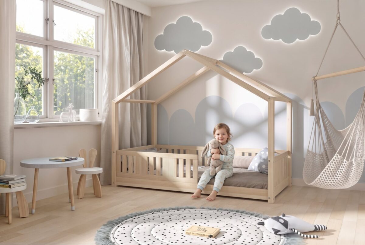 Kind im Kinderbett LUNETTA mini